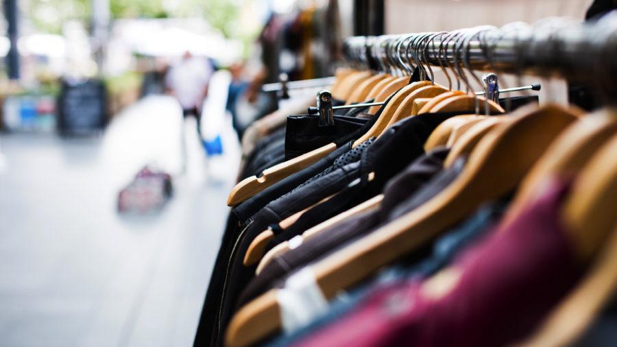 retail-assistants-career