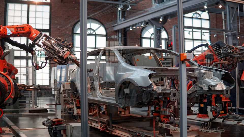  Optimising supply chain resilience in the automotive industry