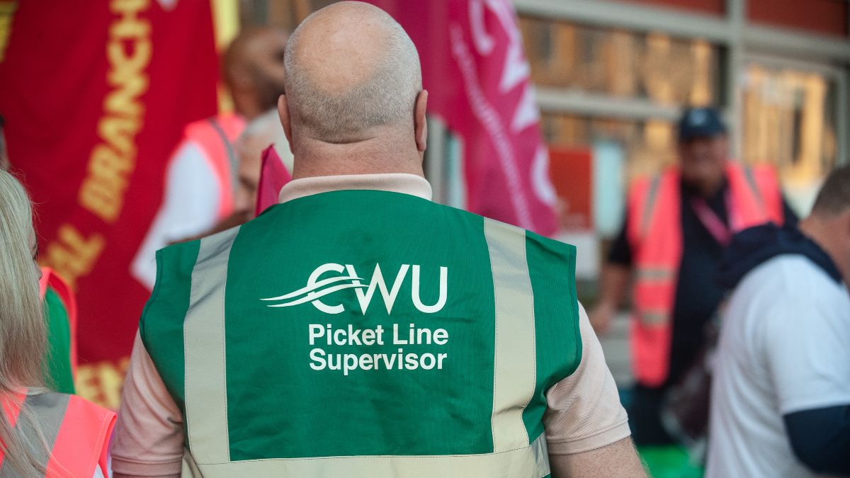 striking-staff-threaten-supply-chain-success