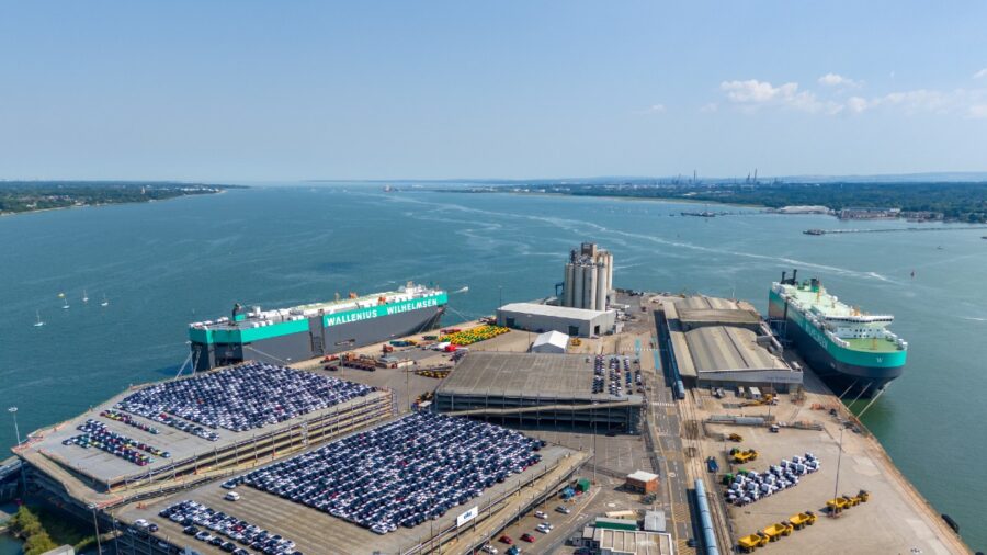 gateways-to-tomorrow-the-vital-role-of-ports-in-trade-and-sustainability